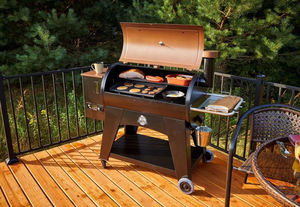 how wood pellet grills work